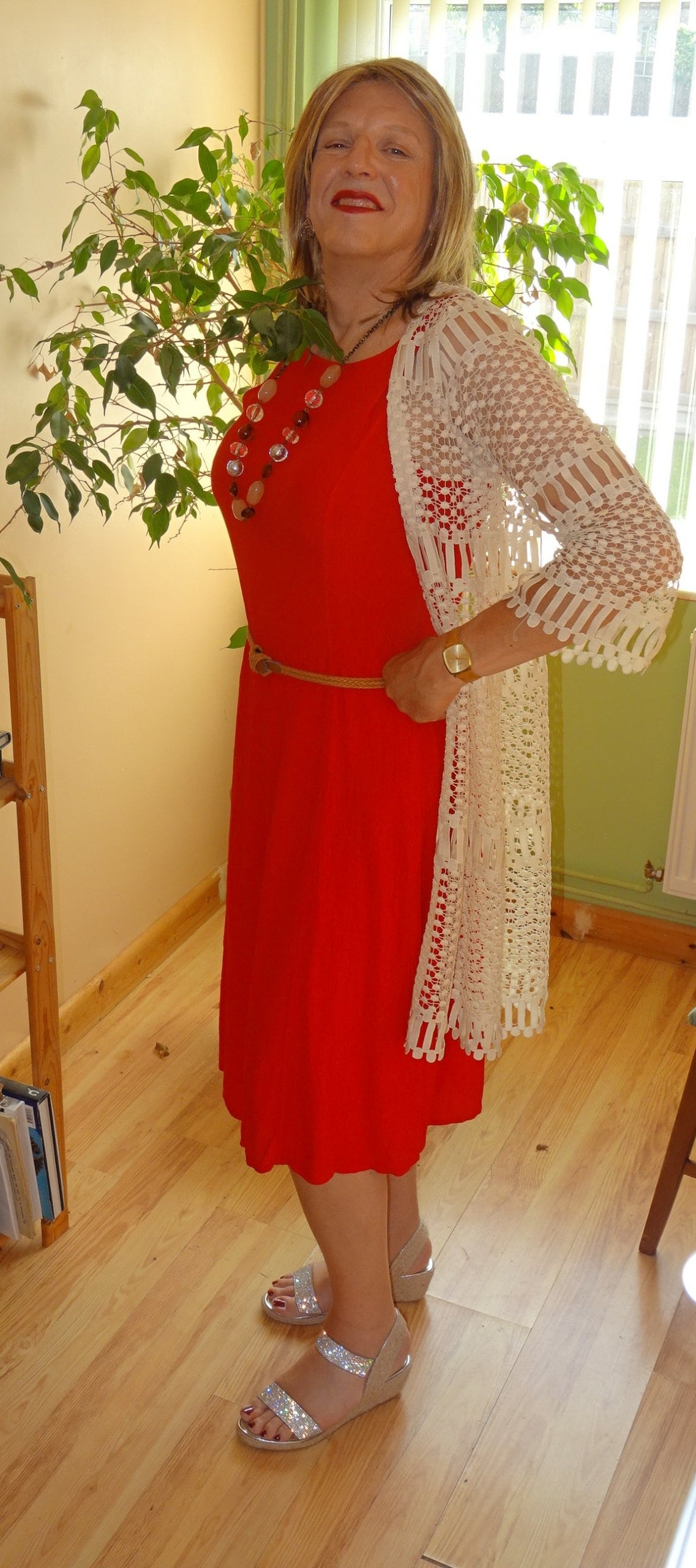 Theatre-going outfit – Crossdresser Heaven