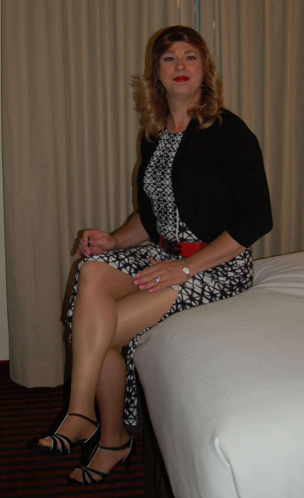 Cute dress - Crossdress Heaven Photos